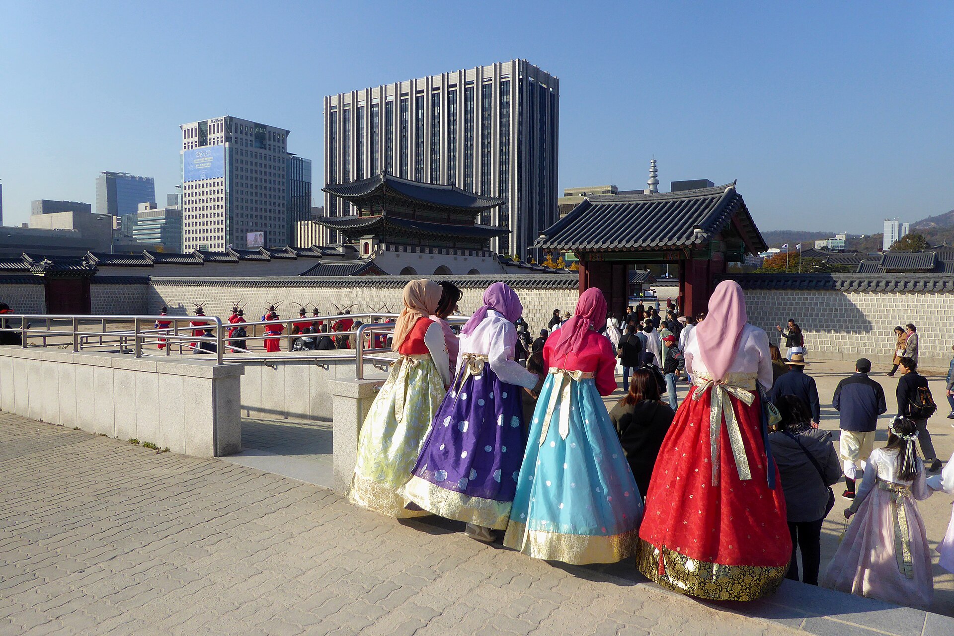 Hanbok Rental in Seoul: A Practical Guide (Plus Free Palace Entry)